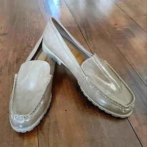 Kelly & Katie Bash Venetian Patent Loafers Slip On Shoes Size 10 Preppy Casual